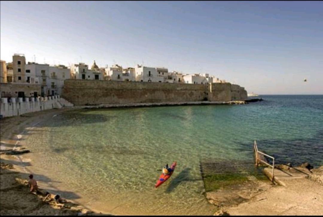 Casa Chiara Apartment Monopoli Luaran gambar